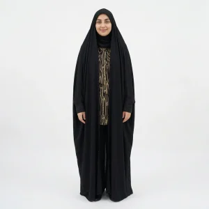 چادر دانشجویی